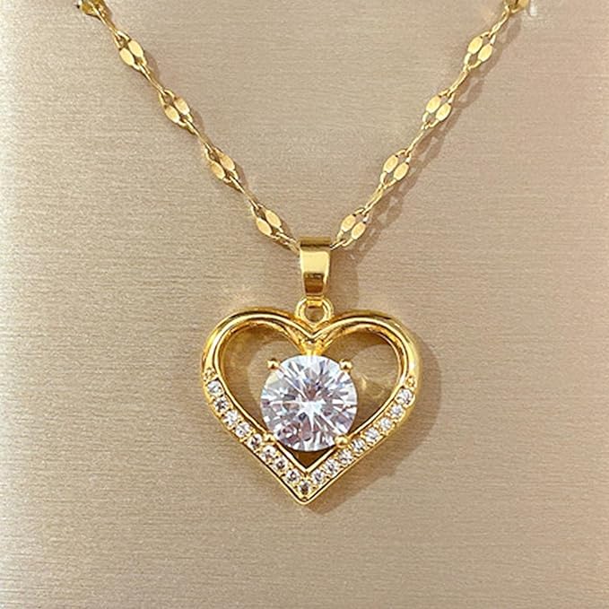 Collar Latido: corazón con circonita engastada